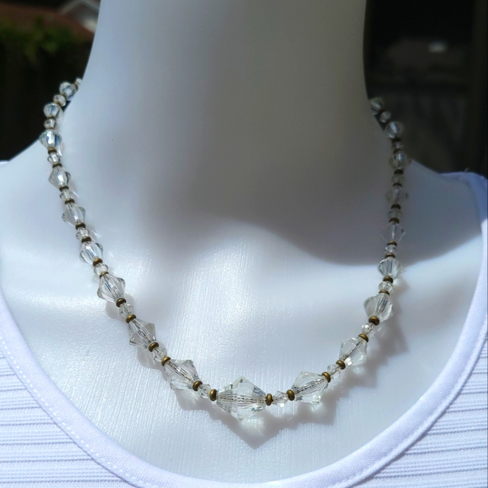 Vintage clear beaded necklace